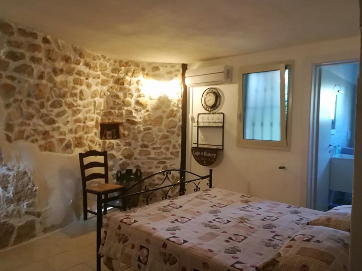 Trullo Alessandro E Villa Raffaela San Vito dei Normanni Dış mekan fotoğraf