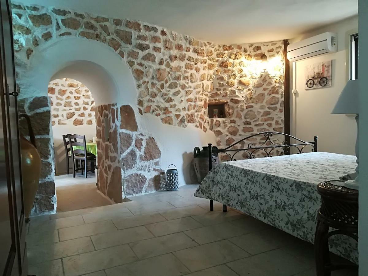 Trullo Alessandro E Villa Raffaela San Vito dei Normanni Dış mekan fotoğraf
